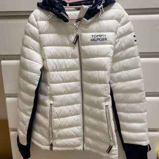 アメリカTOMMY HILFIGER ダウン