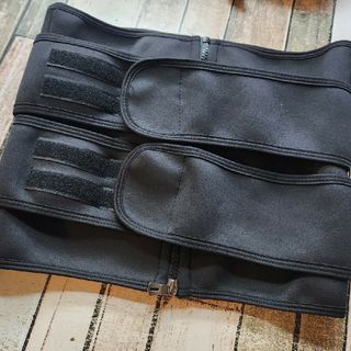 ウエスト引き締め　未使用　Sサイズ