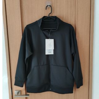 新品✨️YUK☆黒ジャージ上着150