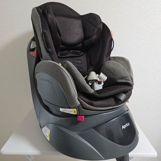 APRICA　アップリカ　チャイルドシート　ファディア　ブラック　BK